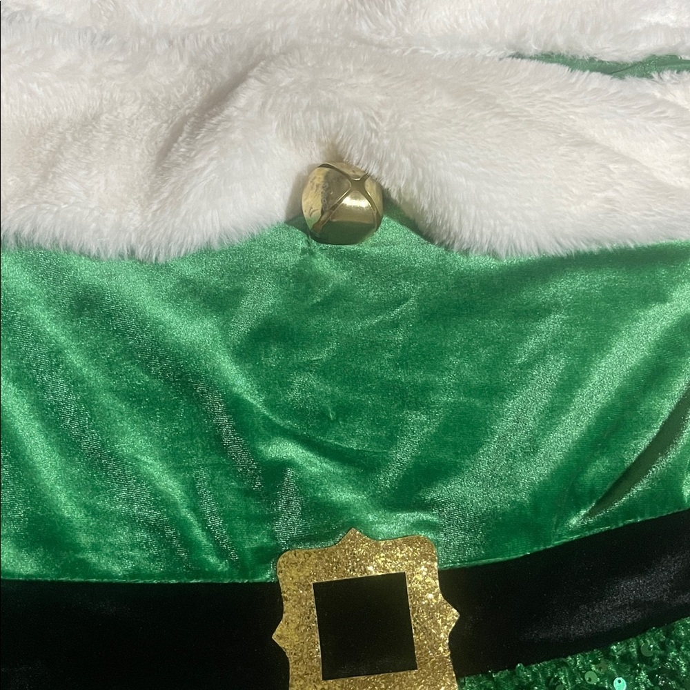 No Boundaries Green Sequin Women's Shorts - Picture 2 of 3